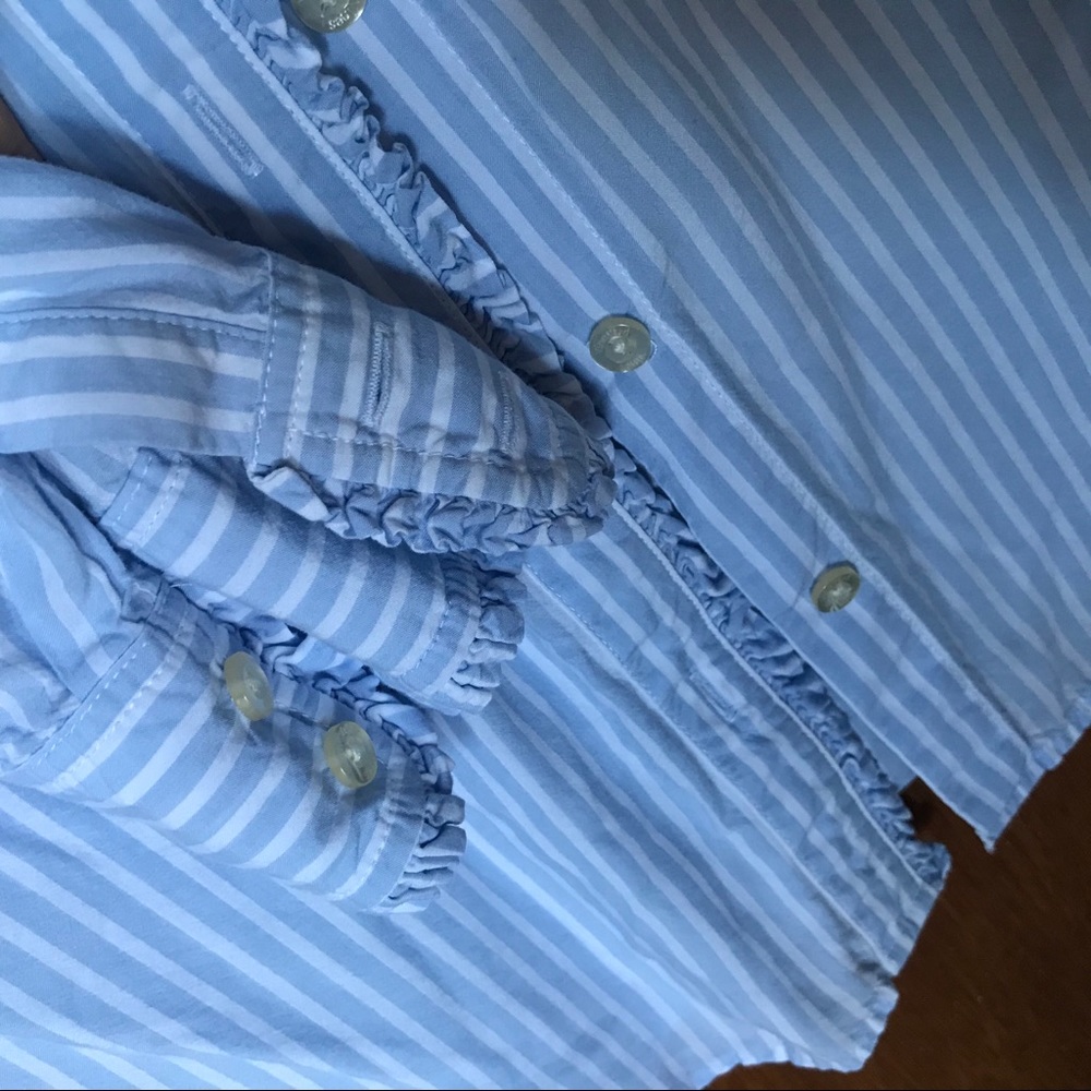 Vineyard Vines Lt Blue Striped Ruffle Blouse - Picture 4 of 6